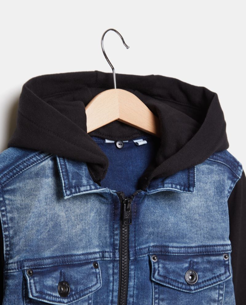 Jeans jakna s kapuljačom